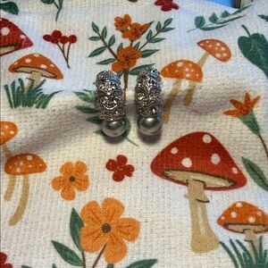 VIntage Avon Silver and Gray Earrings